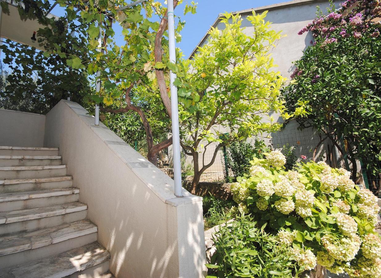Summer Residence Near The Sea Donji Okrug  Exterior photo